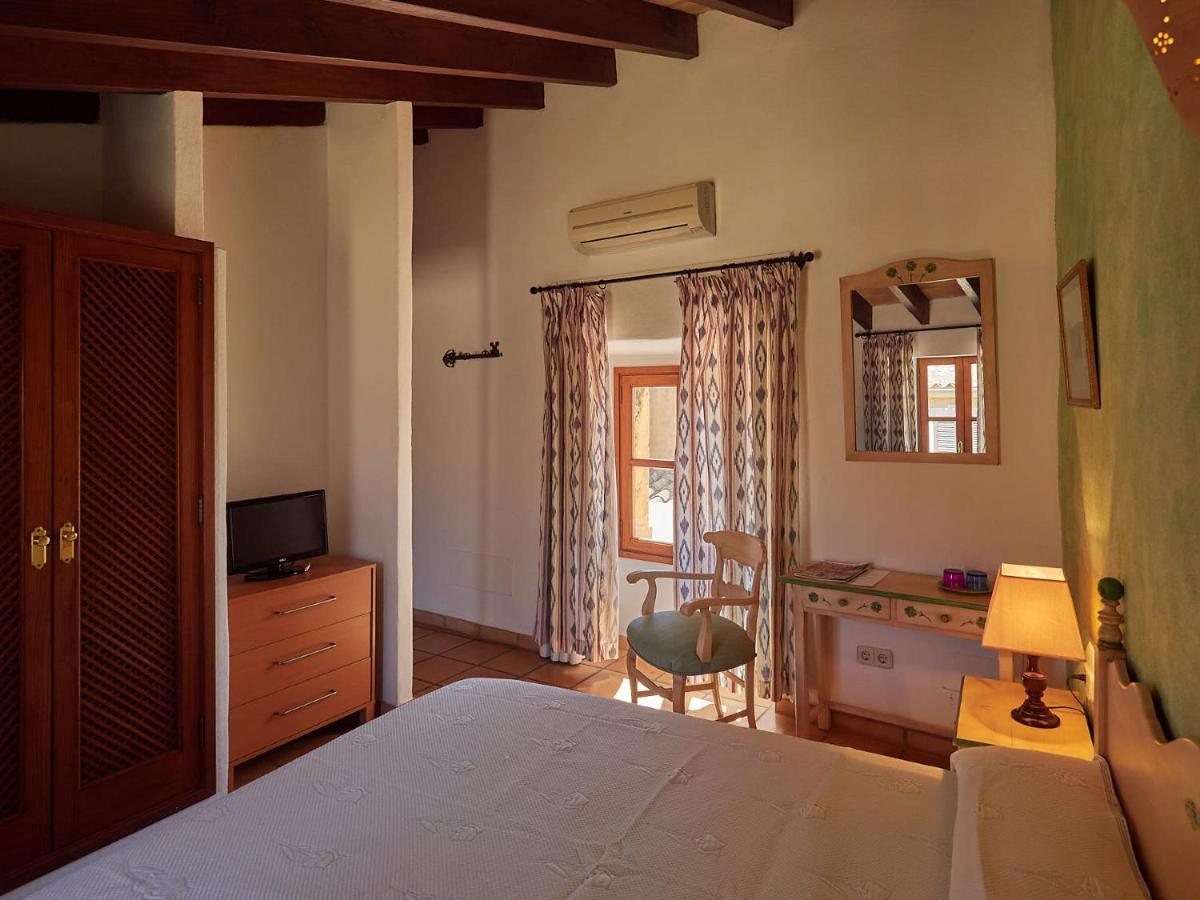 Sa Barcella Ti 64 Hotel Sineu Kültér fotó